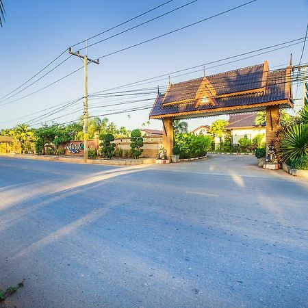 Nida Rooms Central 89 Plaza Resort Surat Thani Esterno foto