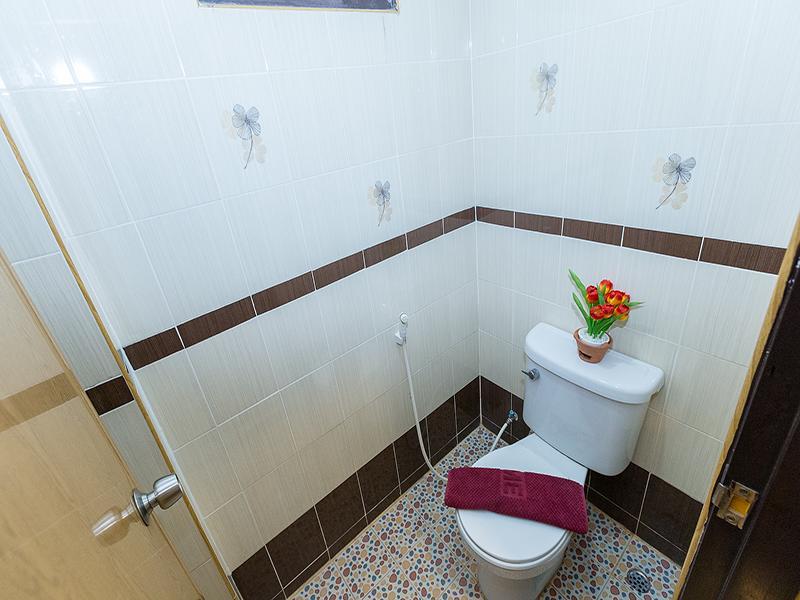 Nida Rooms Central 89 Plaza Resort Surat Thani Esterno foto